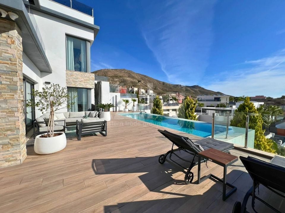 5 bedroom Villa in Finestrat - CPP100015 - Photo - 10