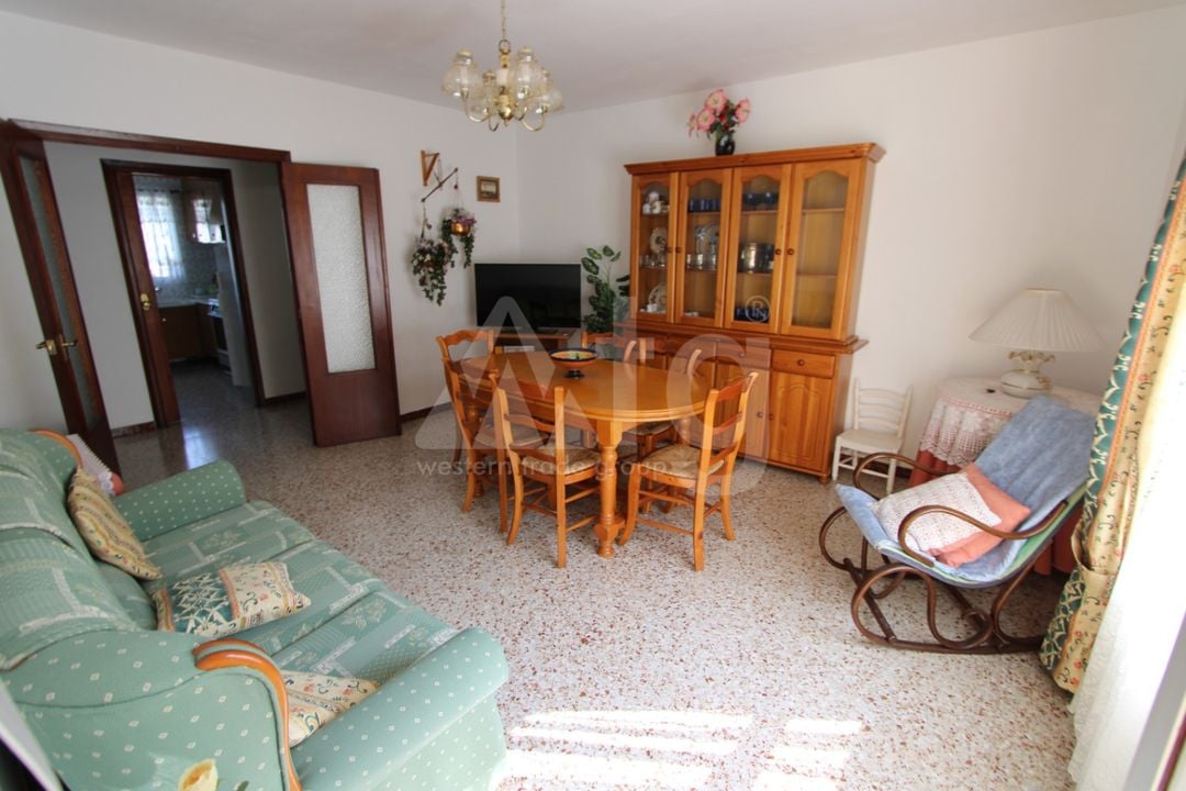 3 Schlafzimmer Appartement in Orba - PGP100807 - Foto - 2