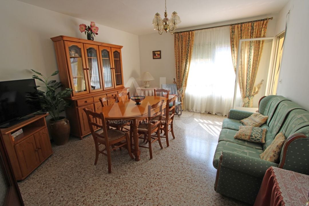3 Schlafzimmer Appartement in Orba - PGP100807 - Foto - 1