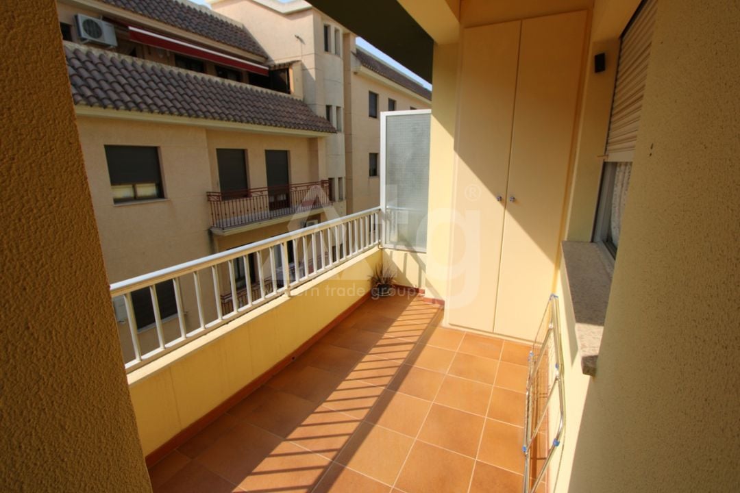 3 Schlafzimmer Appartement in Orba - PGP100807 - Foto - 9