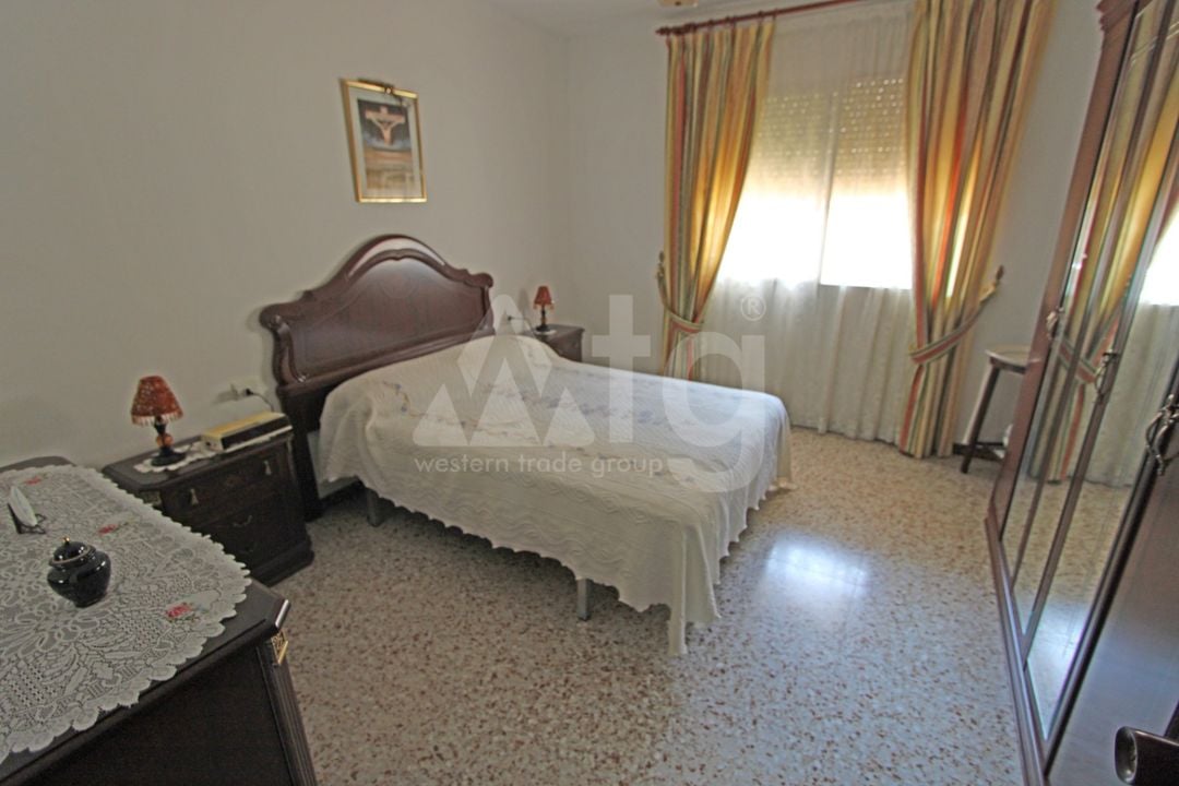 3 Schlafzimmer Appartement in Orba - PGP100807 - Foto - 6