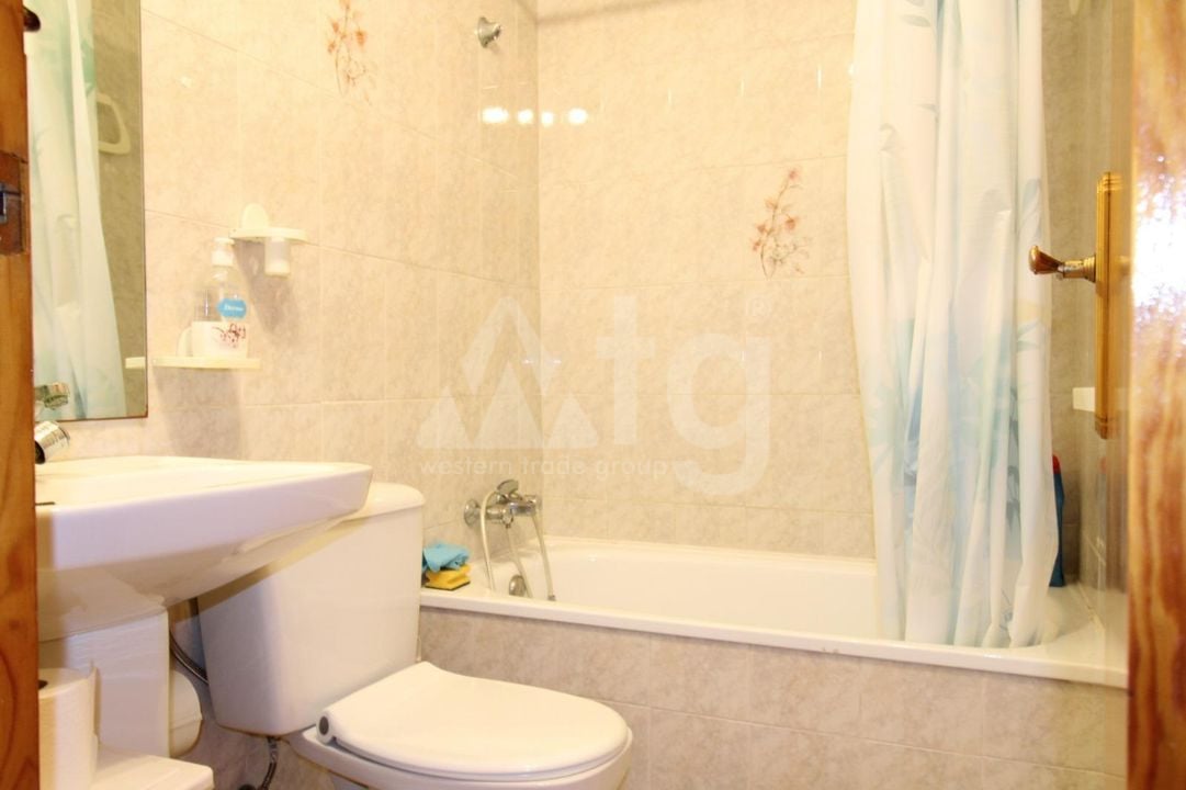 1 Schlafzimmer Appartement in Torrevieja - VEC101683 - Foto - 8