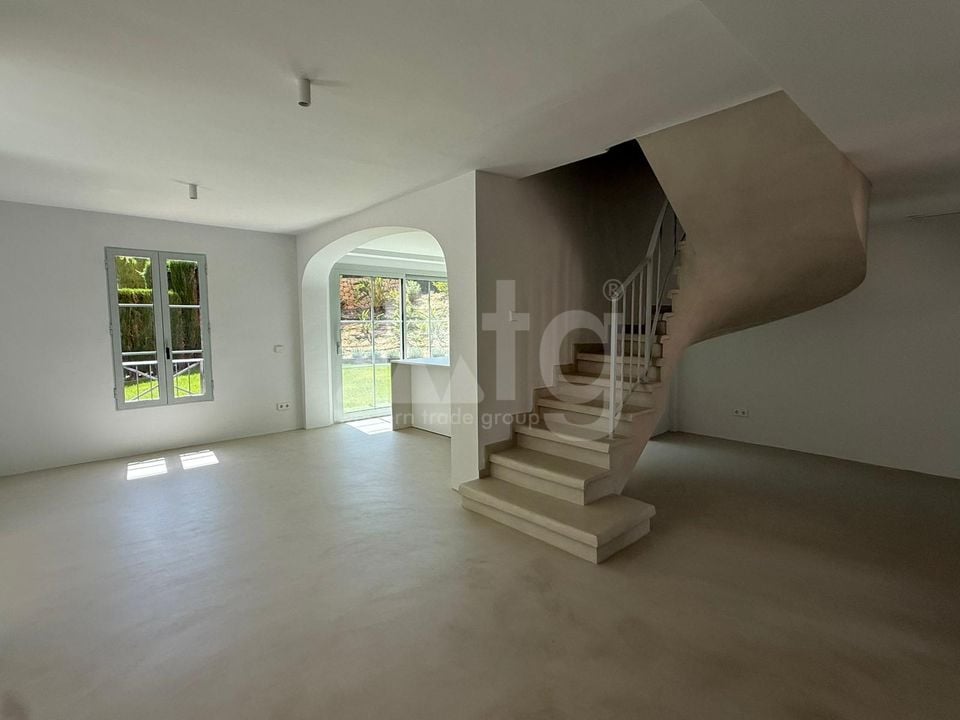 5 bedroom Villa in Finestrat - GMP142103 - Photo - 3