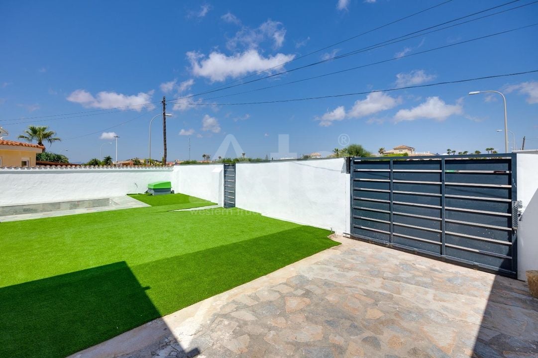4 bedroom Villa in Torrevieja - SHL101737 - Photo - 29