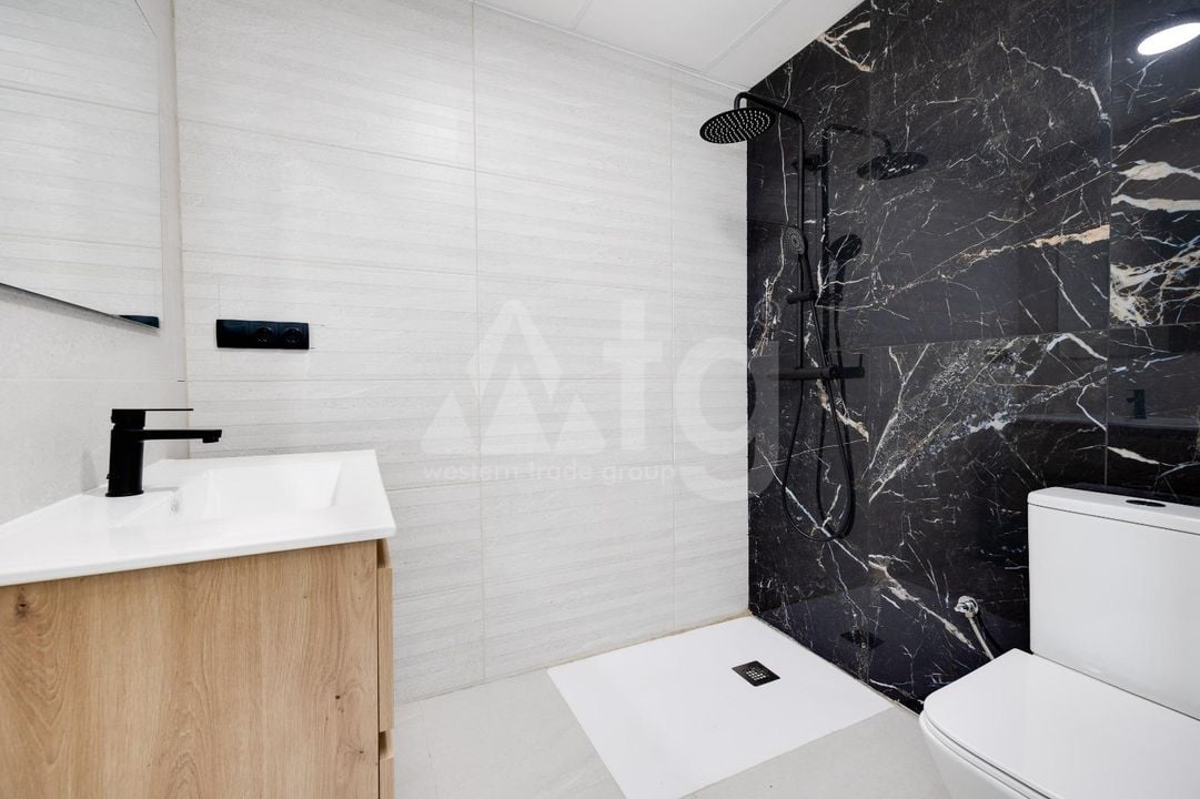 4 bedroom Villa in Torrevieja - SHL101737 - Photo - 21
