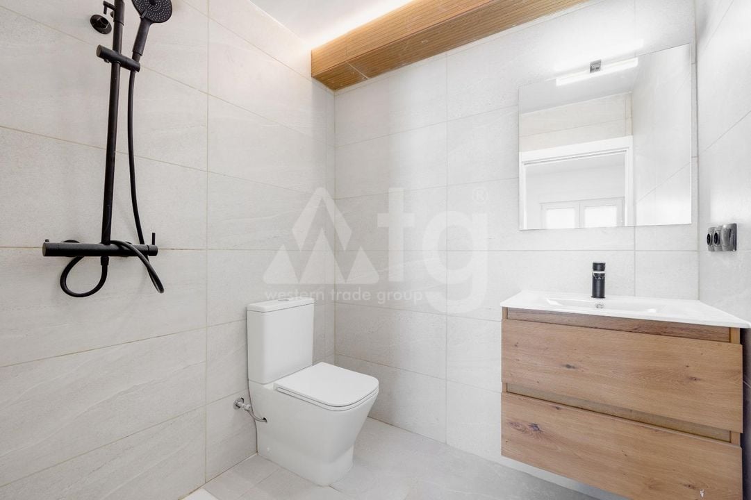 4 bedroom Villa in Torrevieja - SHL101737 - Photo - 22