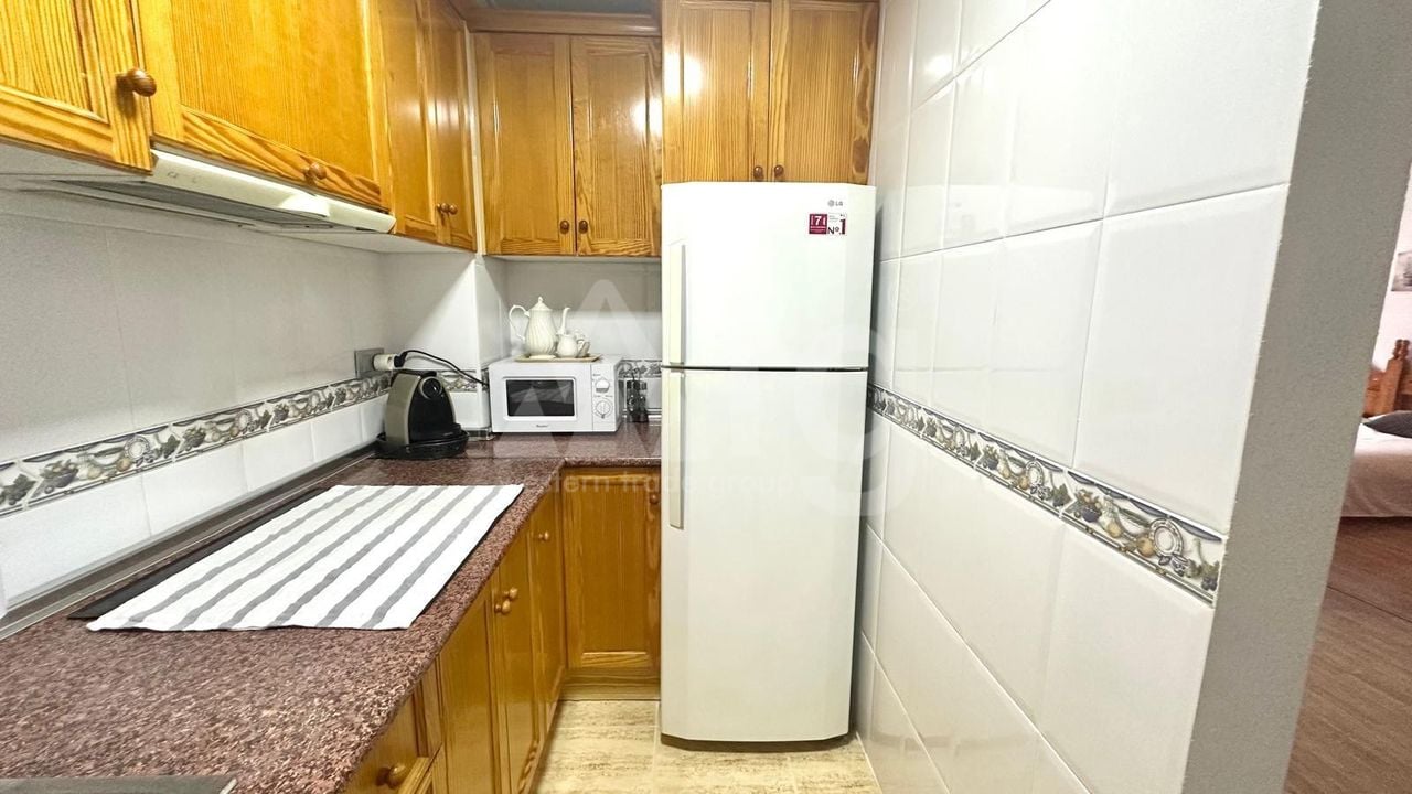 2 bedroom Apartment in Torrevieja - CT101988 - Photo - 11