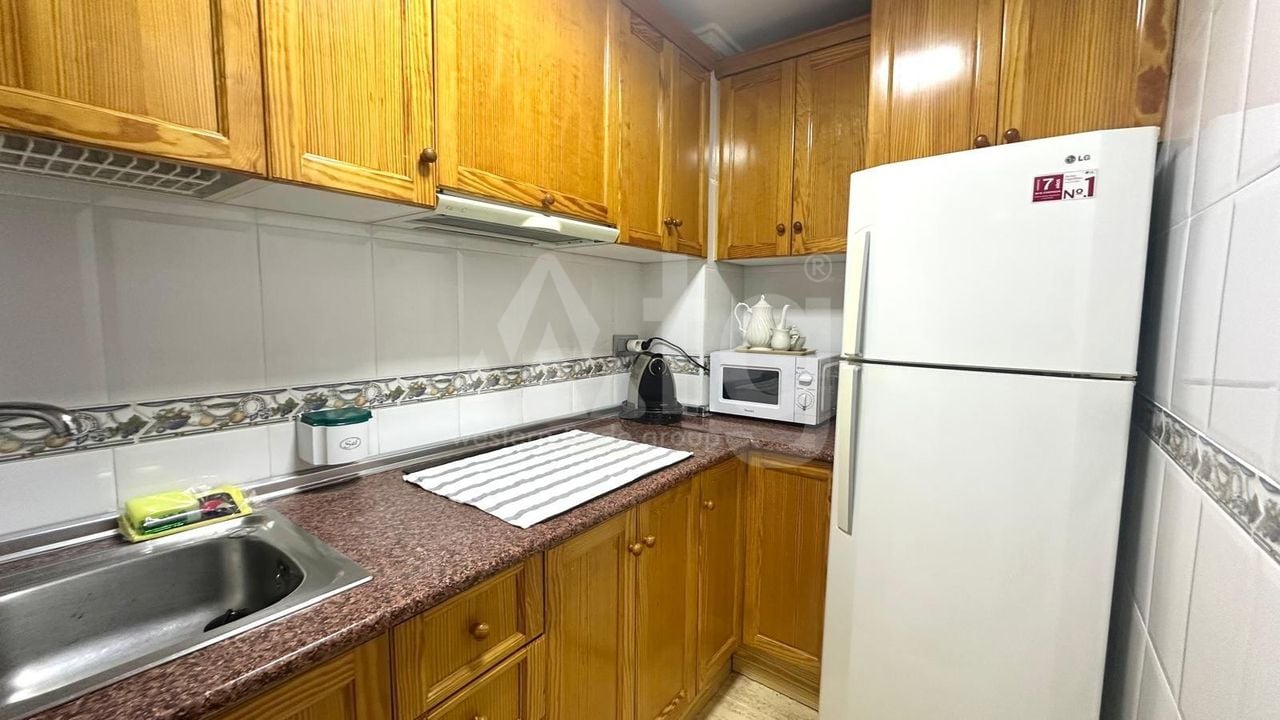 2 bedroom Apartment in Torrevieja - CT101988 - Photo - 9