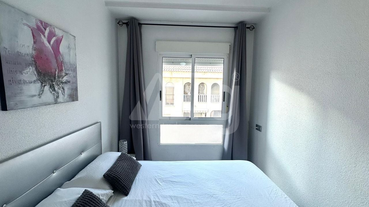 2 bedroom Apartment in Torrevieja - CT101988 - Photo - 14