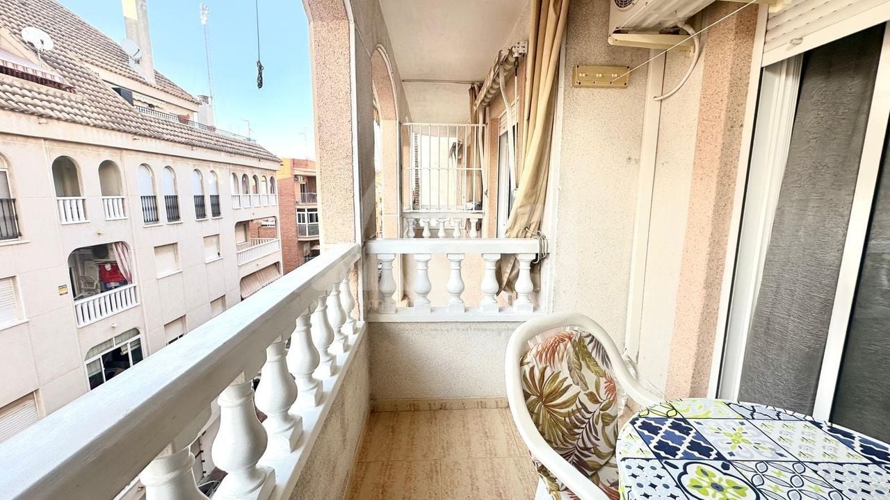 2 bedroom Apartment in Torrevieja - CT101988 - Photo - 22