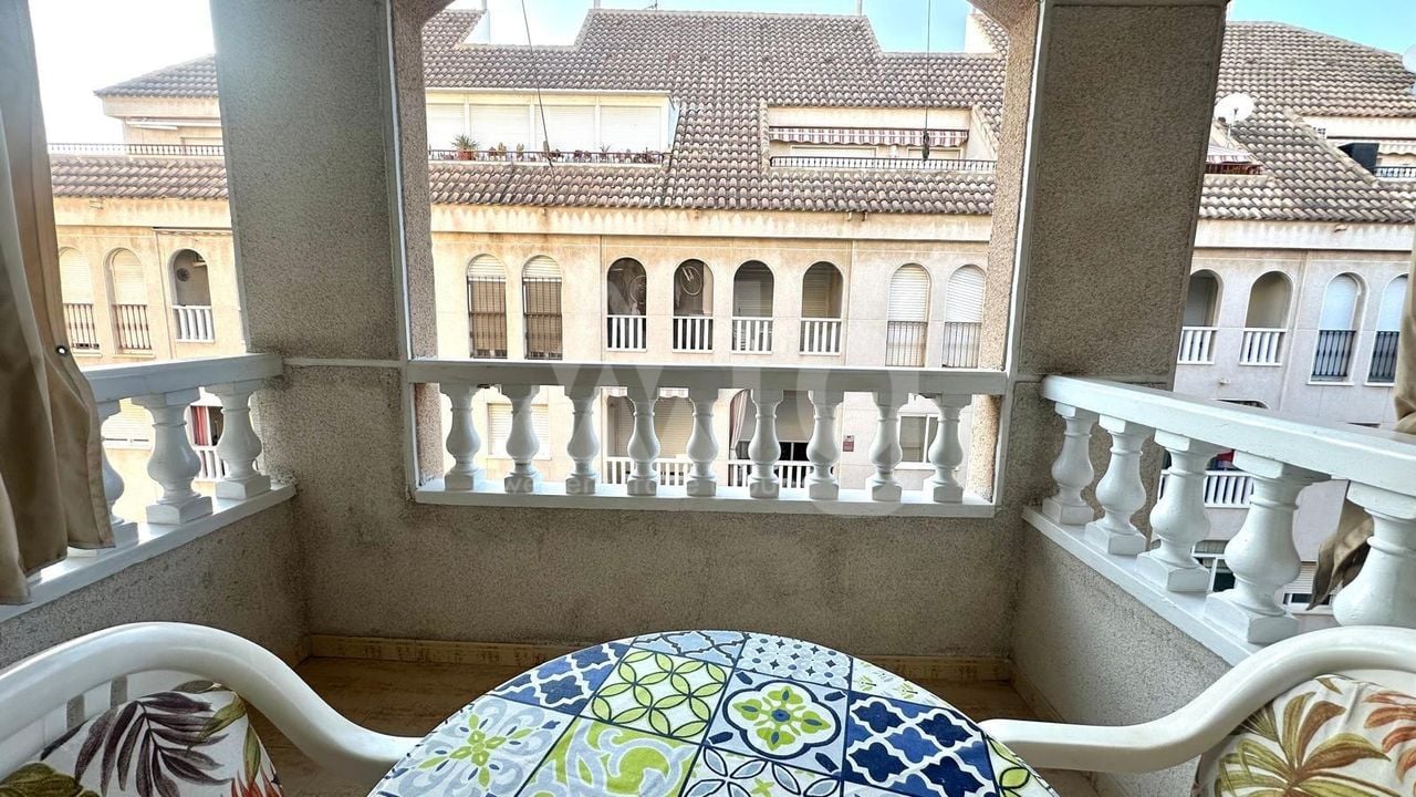 2 bedroom Apartment in Torrevieja - CT101988 - Photo - 23