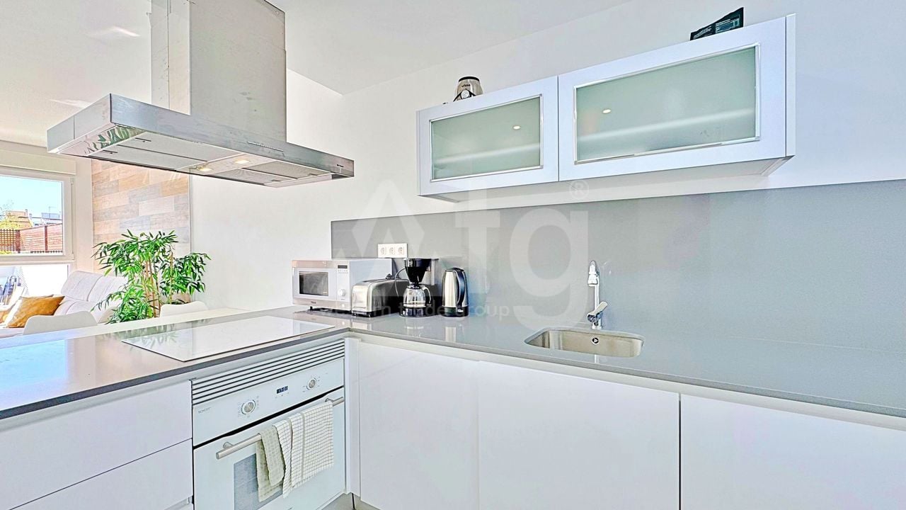 3 bedroom Townhouse in Torrevieja - B102808 - Photo - 11