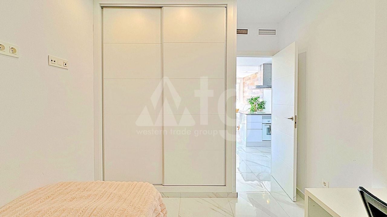 3 bedroom Townhouse in Torrevieja - B102808 - Photo - 22
