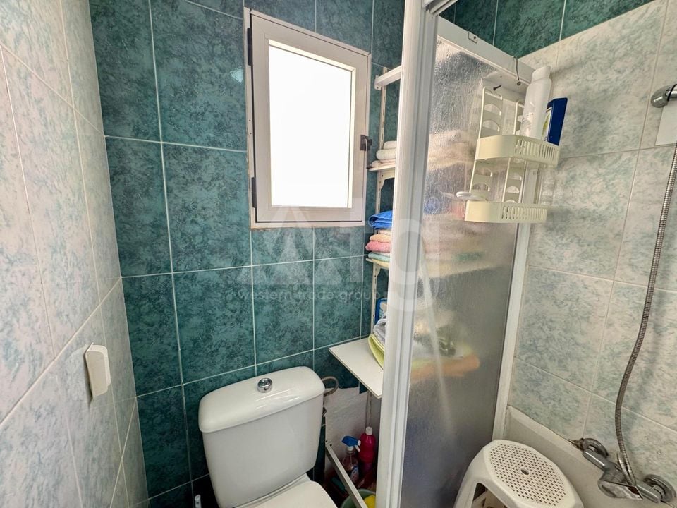 2 bedroom Penthouse in Torrevieja - CRR103095 - Photo - 18