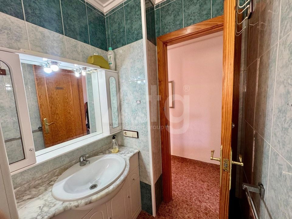 2 bedroom Penthouse in Torrevieja - CRR103095 - Photo - 16