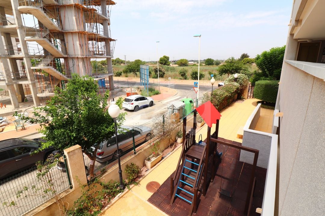 2 bedroom Apartment in Guardamar del Segura - VRE103096 - Photo - 14