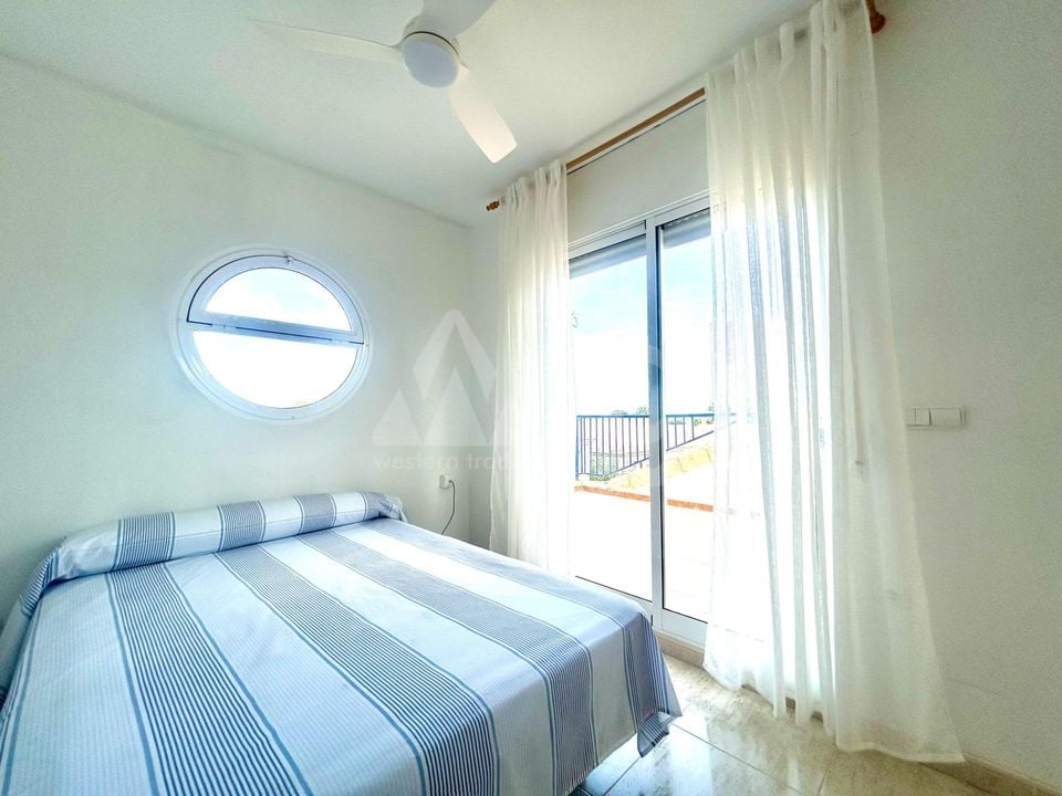 3 bedroom Villa in Orihuela Costa - URE103101 - Photo - 12