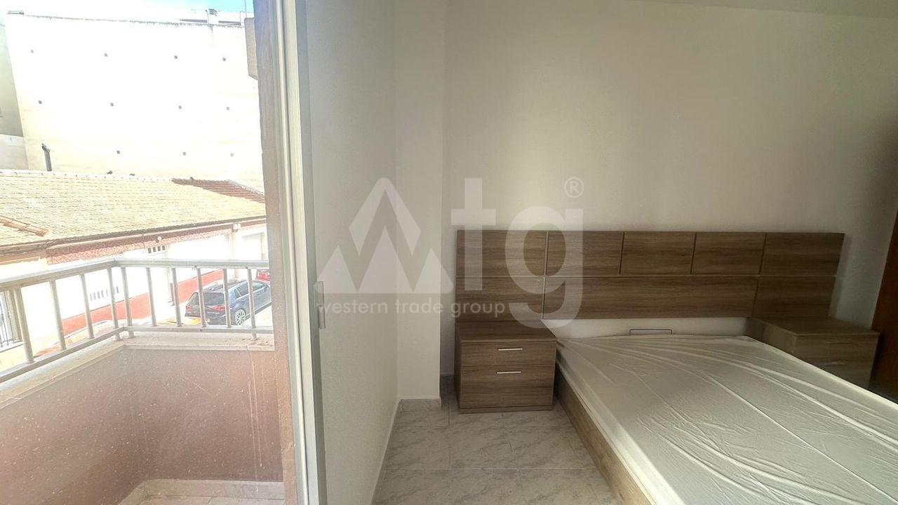Appartement de 3 chambres à Torrevieja - CT103137 - Photo - 13