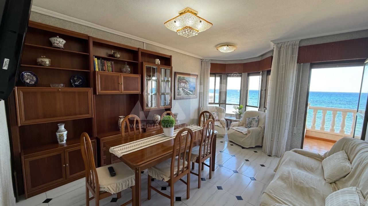 3 bedroom Apartment in Torrevieja - RCJ147367 - Photo - 3