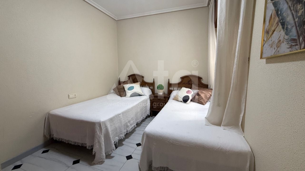 3 bedroom Apartment in Torrevieja - RCJ147367 - Photo - 13