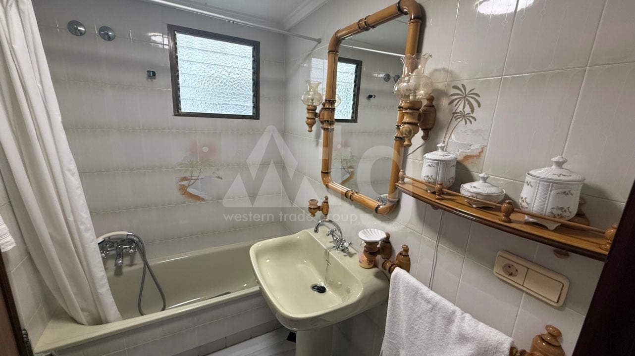 3 bedroom Apartment in Torrevieja - RCJ147367 - Photo - 18