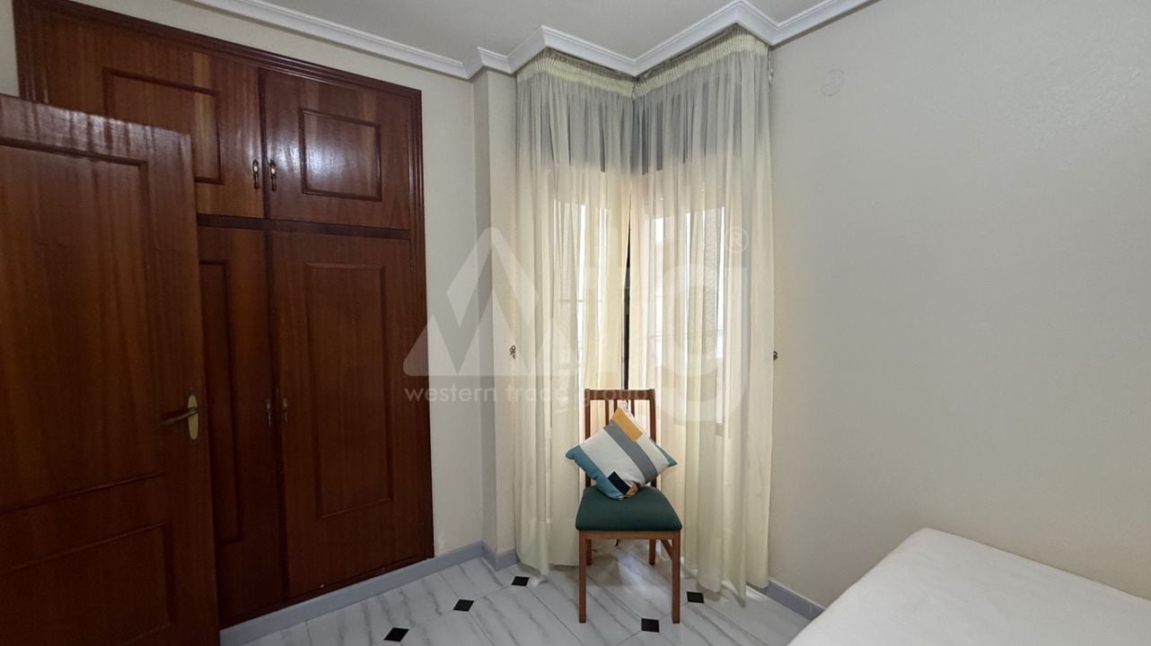 3 bedroom Apartment in Torrevieja - RCJ147367 - Photo - 12