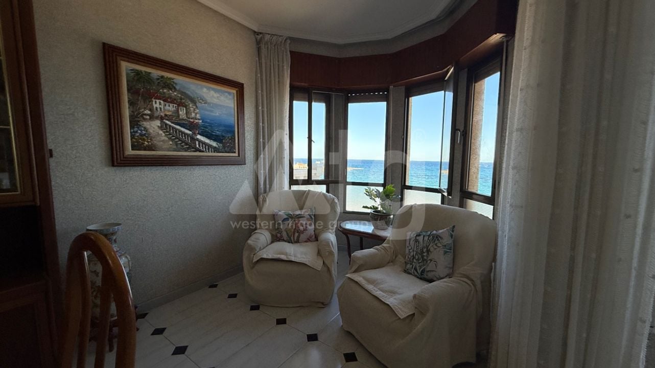 3 bedroom Apartment in Torrevieja - RCJ147367 - Photo - 2