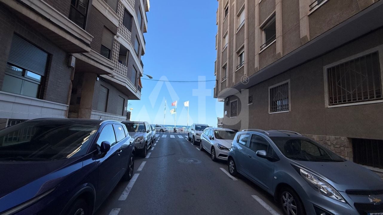 3 bedroom Apartment in Torrevieja - RCJ147367 - Photo - 1