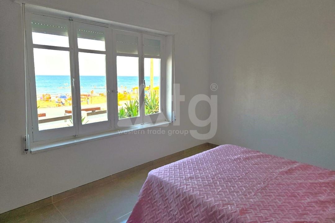 3 bedroom Villa in Torrevieja - SV103981 - Photo - 14