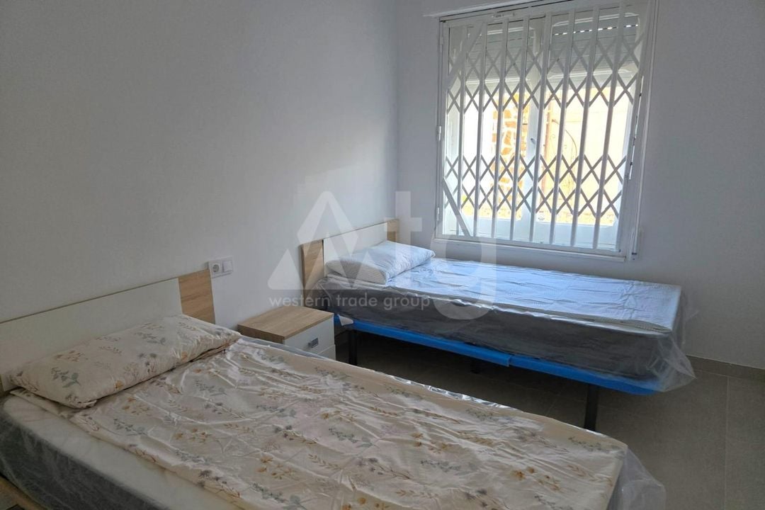 3 bedroom Villa in Torrevieja - SV103981 - Photo - 15