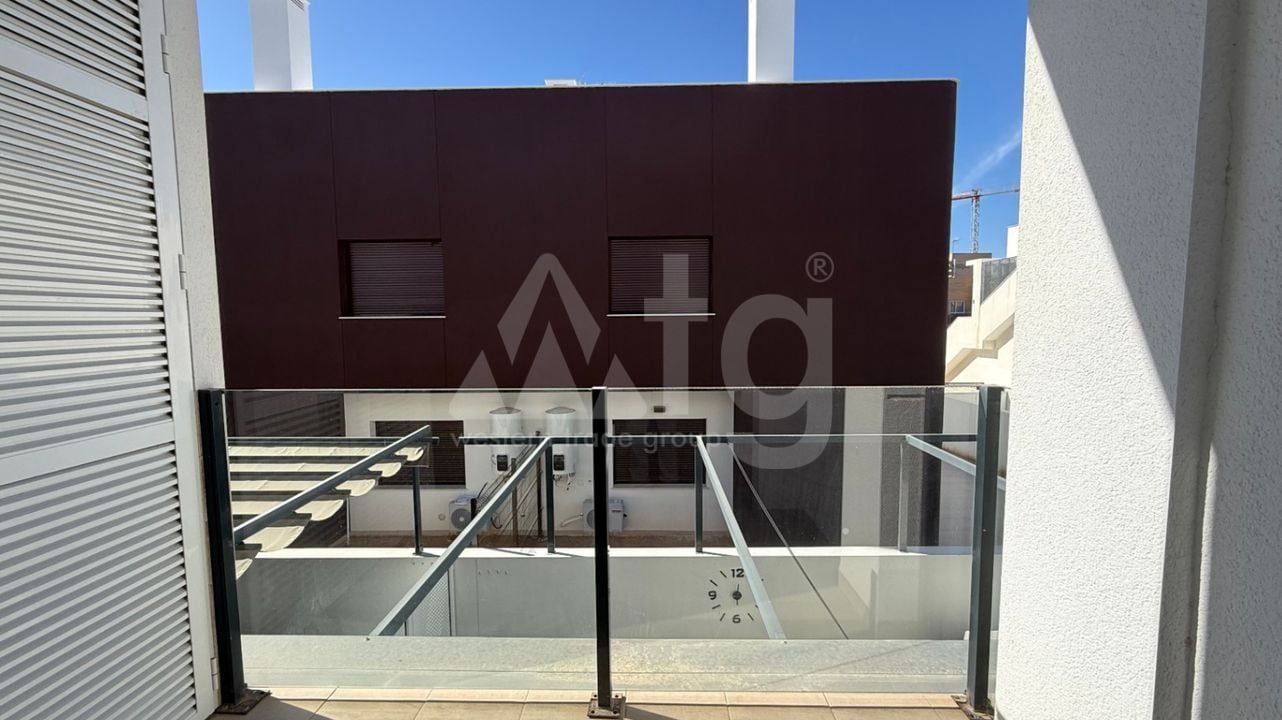 2 bedroom Penthouse in Pilar de la Horadada - RCJ147368 - Photo - 16