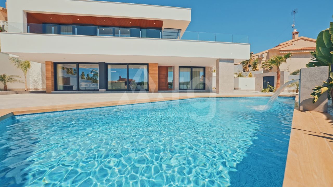 4 bedroom Villa in Ciudad Quesada - IC145448 - Photo - 8