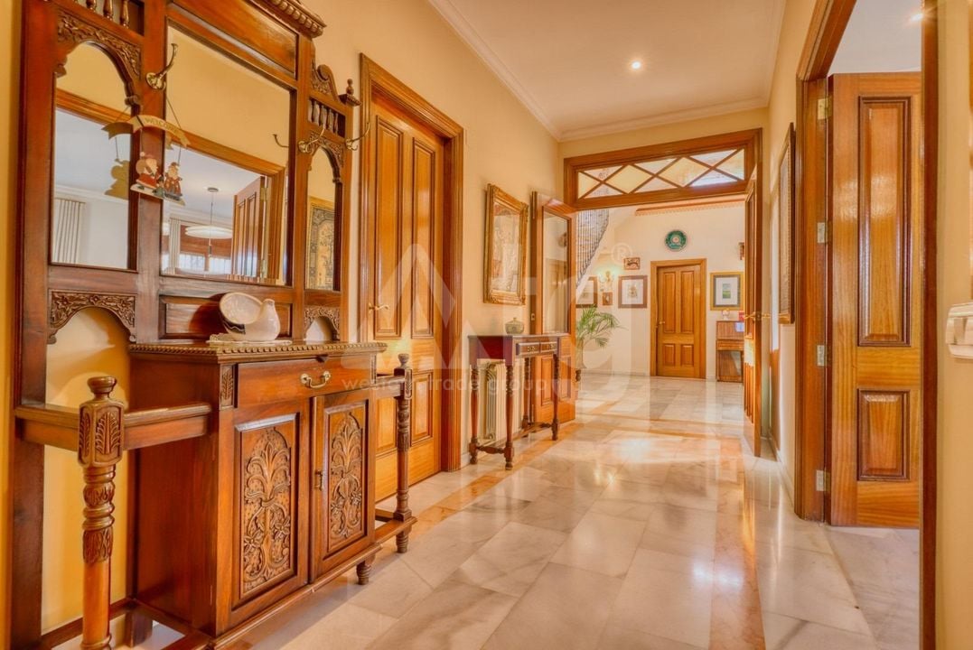 4 bedroom Villa in Los Balcones - SHL104324 - Photo - 3