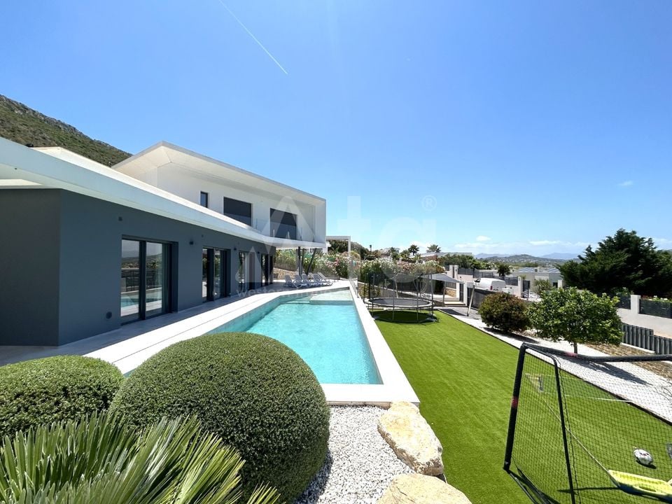 3 bedroom Villa in Javea - MLC146066 - Photo - 1