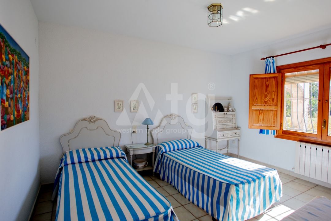 4 Schlafzimmer Villa in Xàbia - MLC146069 - Foto - 10
