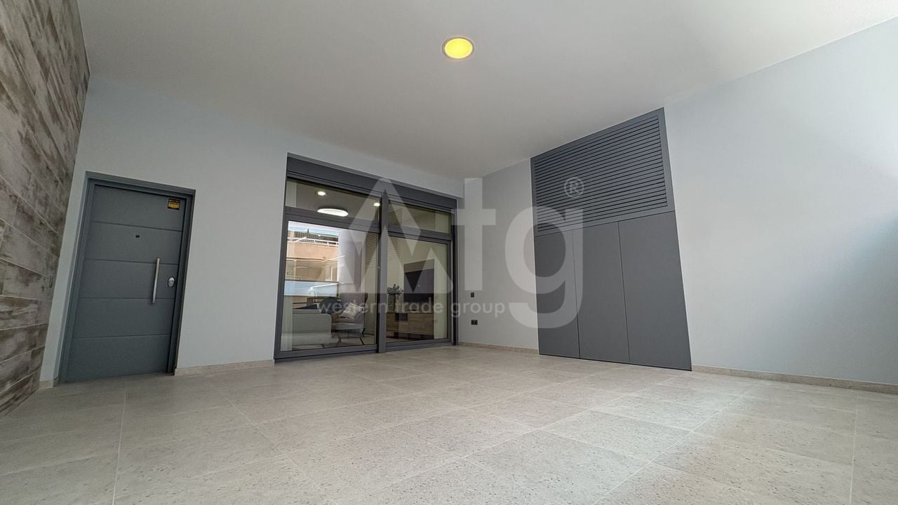 2 bedroom Apartment in Torrevieja - SN146245 - Photo - 22