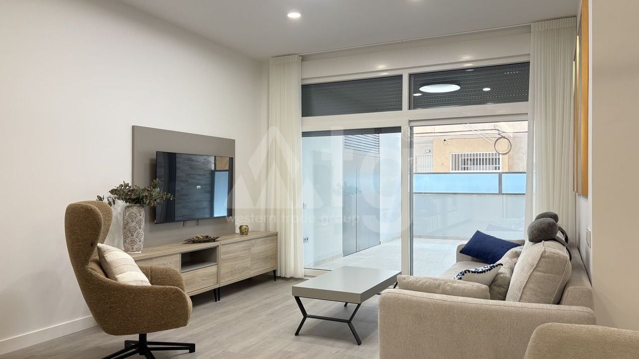 2 bedroom Apartment in Torrevieja - SN146245 - Photo - 2