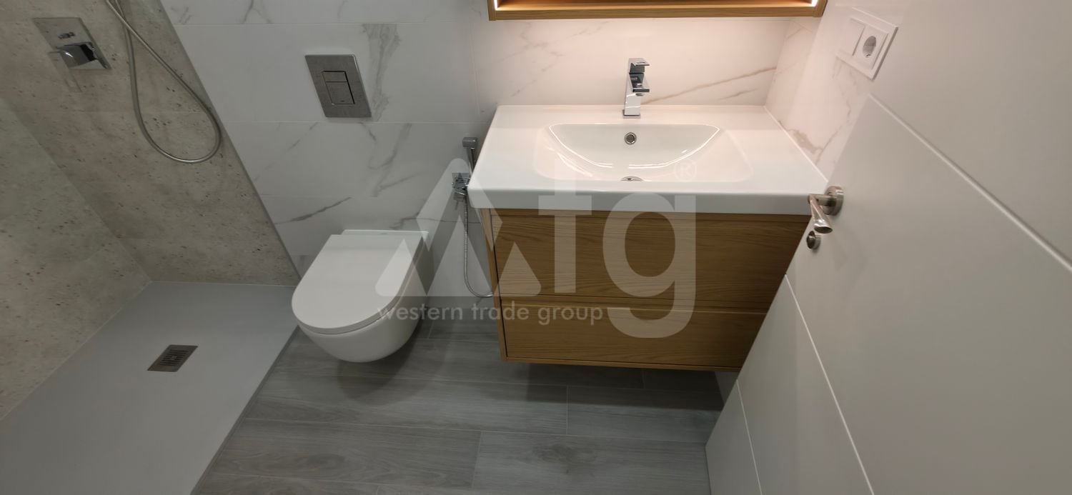 2 bedroom Apartment in Torrevieja - SN146245 - Photo - 16