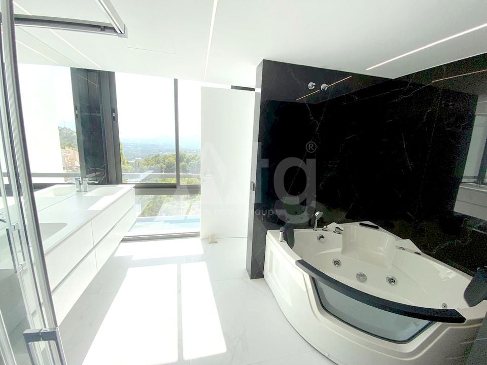 5 bedroom Villa in Altea - ESP105636 - Photo - 13