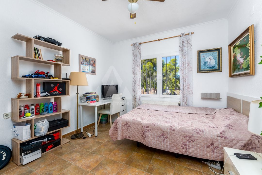 5 bedroom Villa in Alfaz del Pi - CGN105752 - Photo - 9