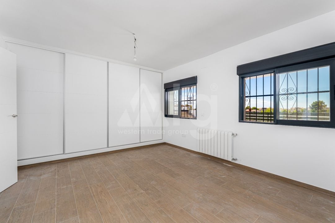 4 bedroom Villa in La Nucia - CGN105754 - Photo - 9