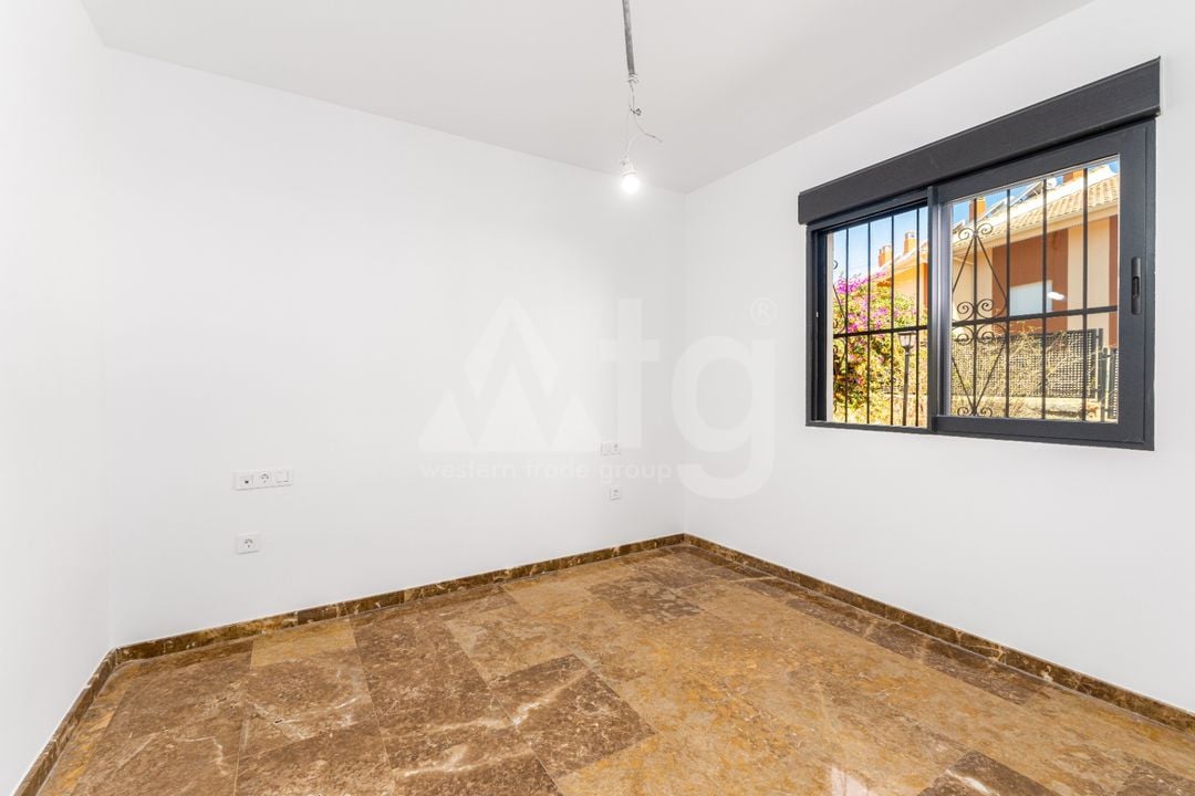 4 bedroom Villa in La Nucia - CGN105754 - Photo - 10