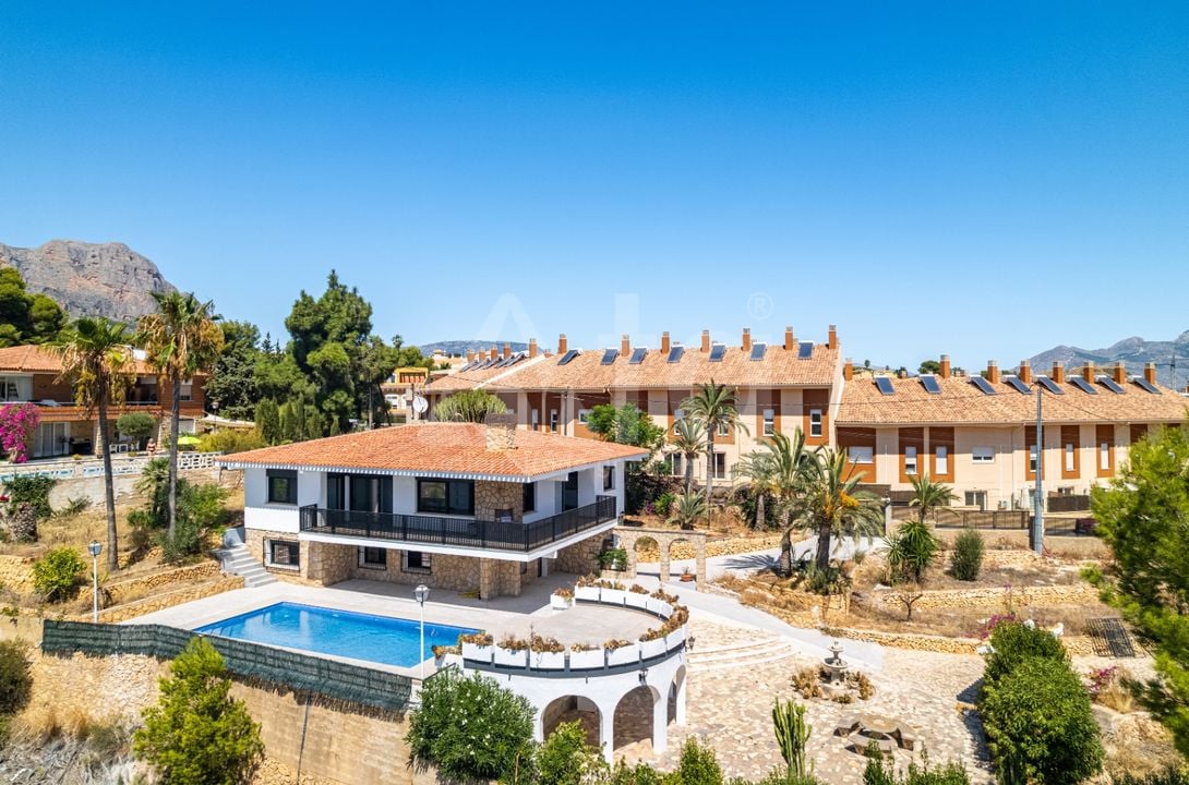 4 bedroom Villa in La Nucia - CGN105754 - Photo - 31