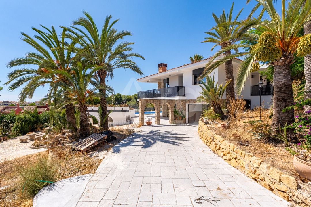 4 bedroom Villa in La Nucia - CGN105754 - Photo - 30
