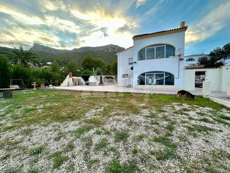 Villa de 4 chambres à Calp - BVS106018 - Photo - 1