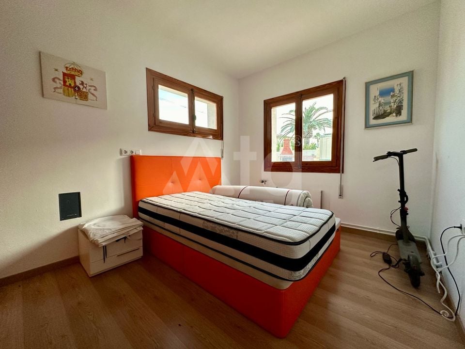 Villa de 4 chambres à Calp - BVS106018 - Photo - 17