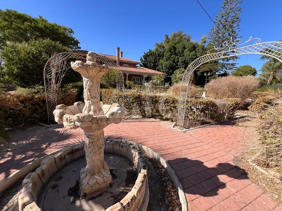 7 bedroom Villa in Callosa De Segura - SHL106076 - Photo - 22