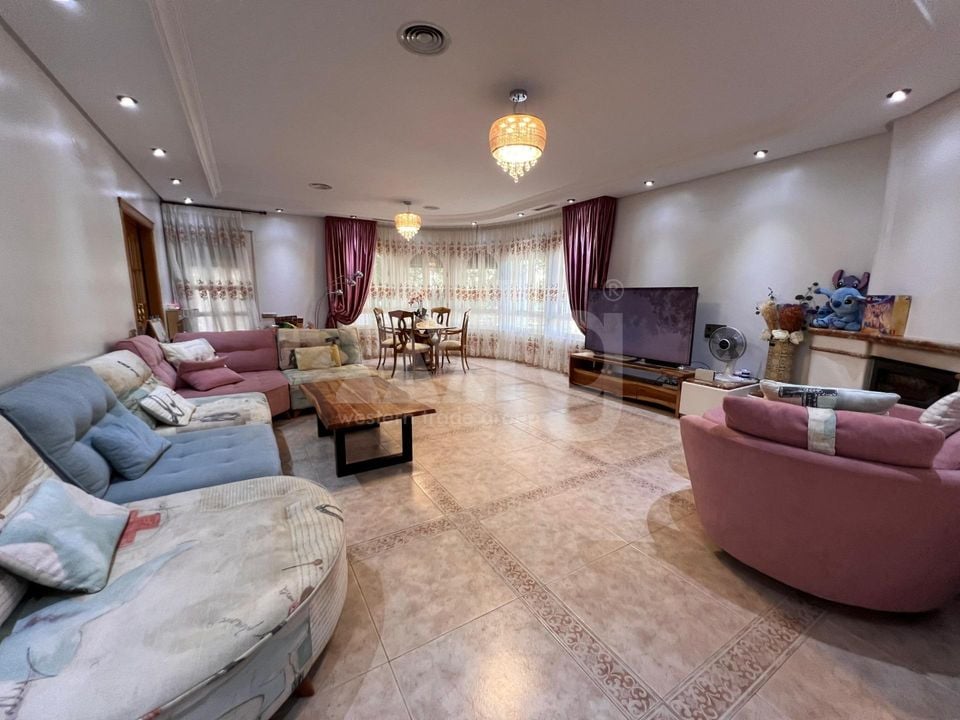 7 bedroom Villa in Callosa De Segura - SHL106076 - Photo - 4