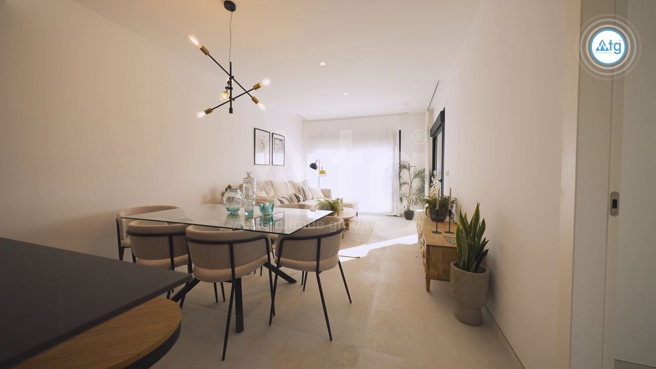 2 bedroom Penthouse in Torrevieja - RUG147839 - Photo - 5