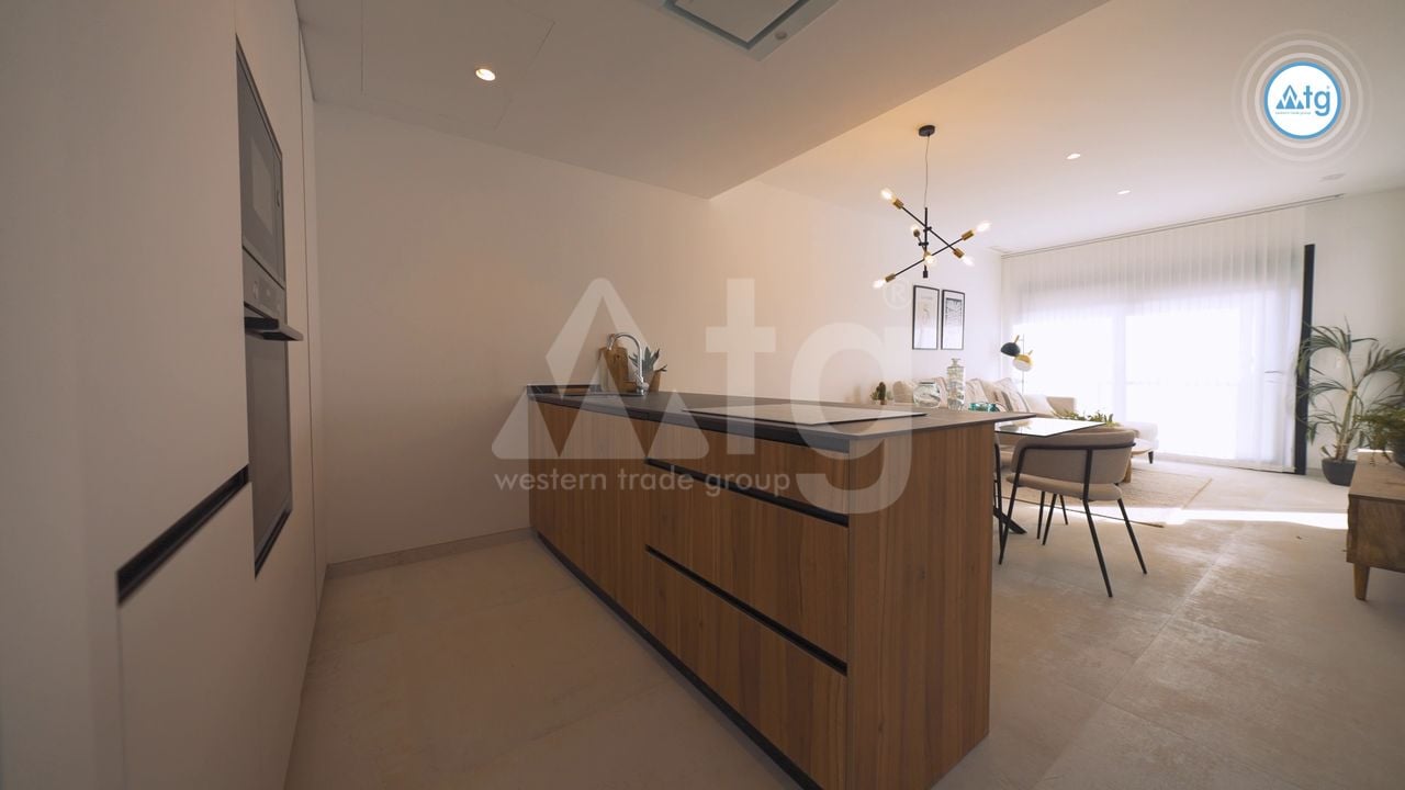2 bedroom Penthouse in Torrevieja - RUG147839 - Photo - 12